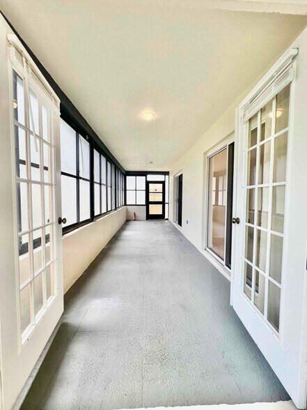 Building Photo - 1289 McMullen Booth Rd