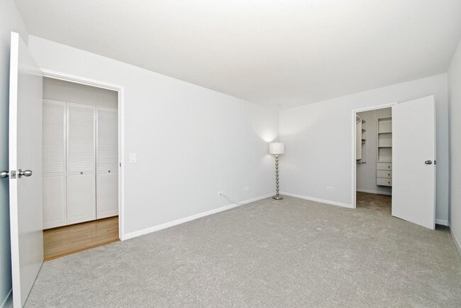 Building Photo - 9803 Bianco Terrace