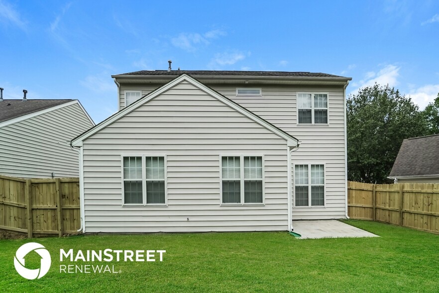 Building Photo - 6046 Shining Oak Ln