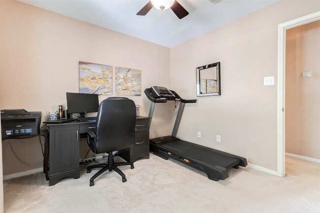 Building Photo - 15415 Longhorn Cavern Dr