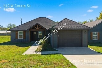 Building Photo - 612-622 W Coffin St