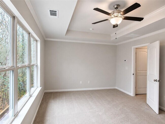Building Photo - 349 Turtle Creek Dr