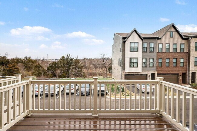 Building Photo - 2654 Jetstream Rd