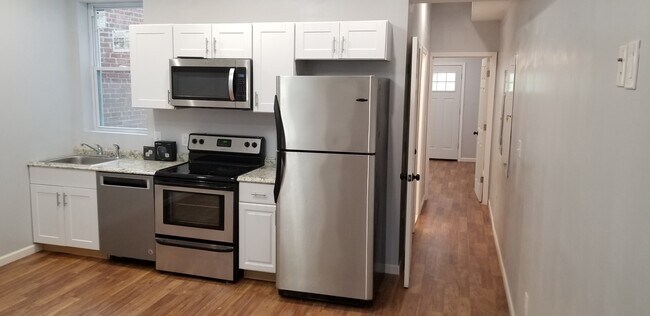 Building Photo - The Adams Apartments