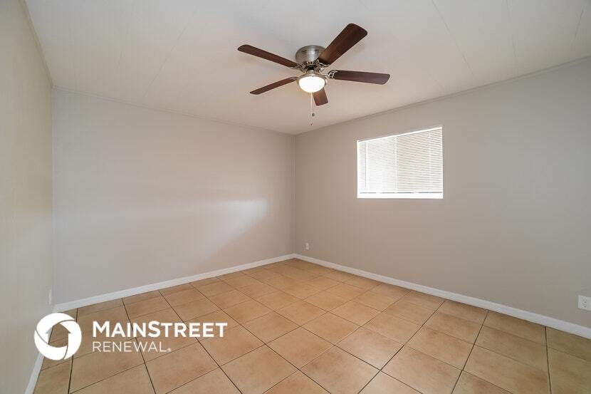 Building Photo - 11548 E Marguerite Ave