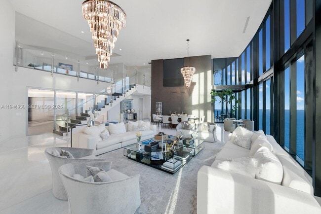 Building Photo - 18555 Collins Ave