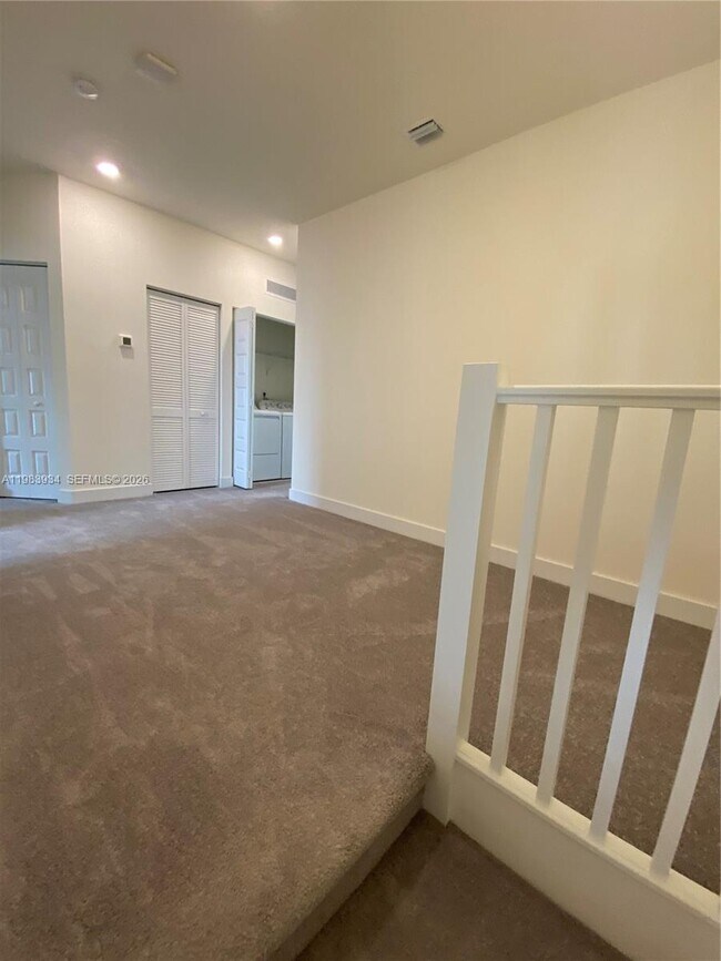 Building Photo - 8379 Central Park Blvd