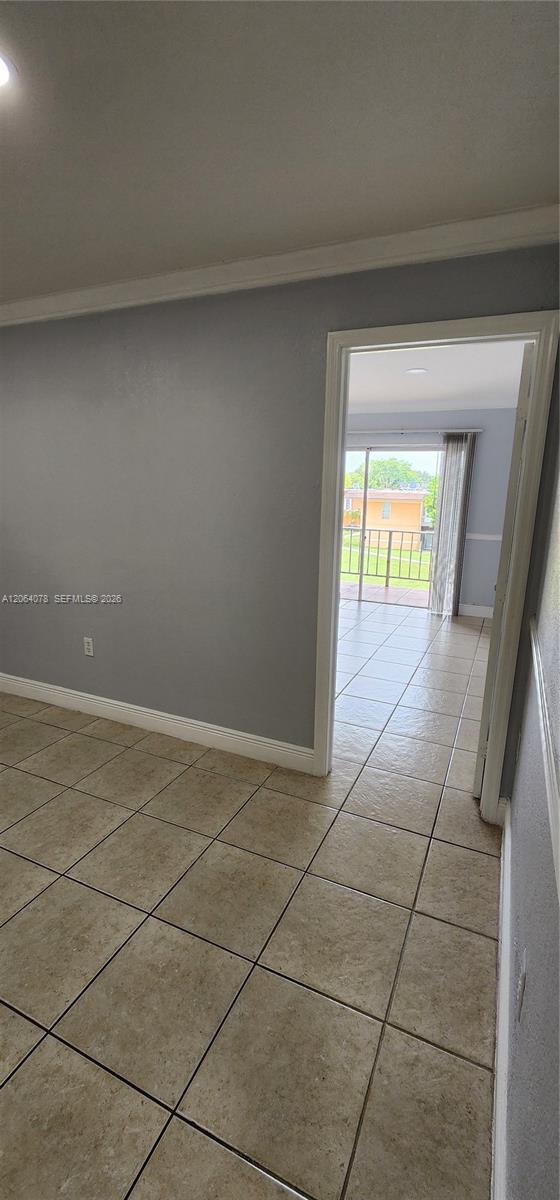 Building Photo - 9405 SW 76th St