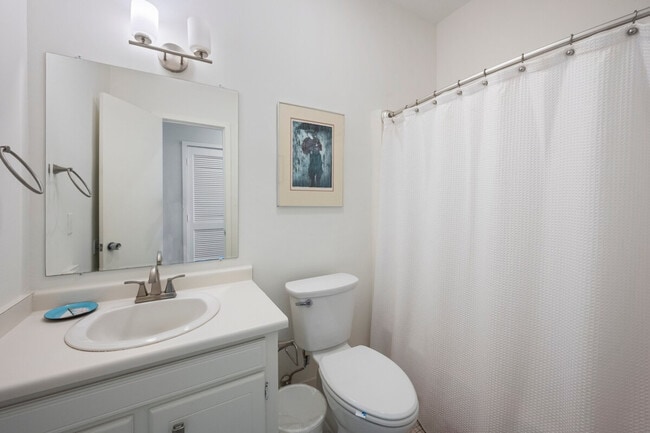 Building Photo - 173 Norris Dr