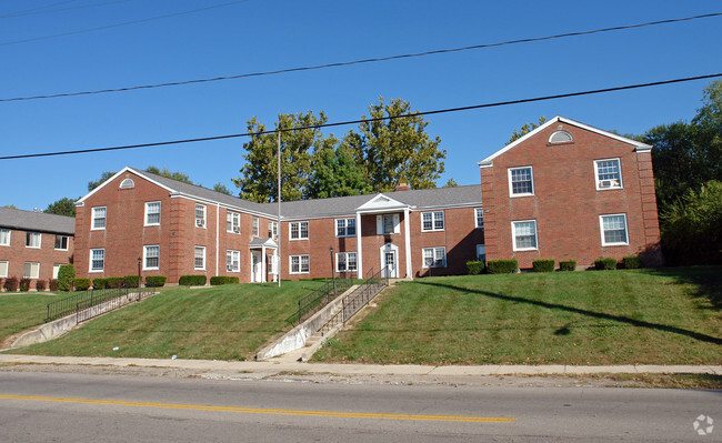 Primary Photo - Ridgewood Apartments