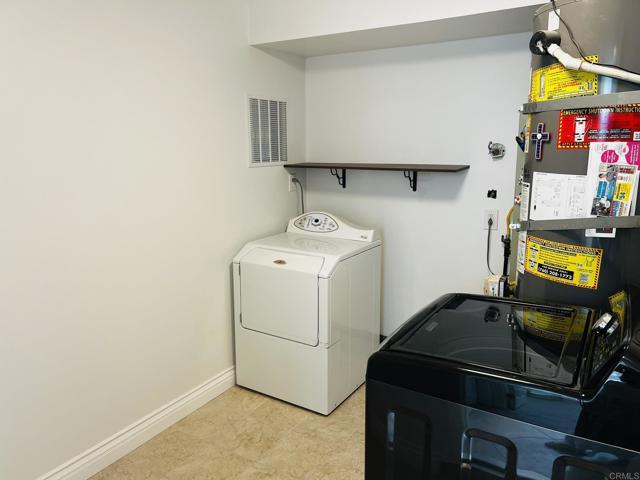 Building Photo - 2806 Atadero Ct