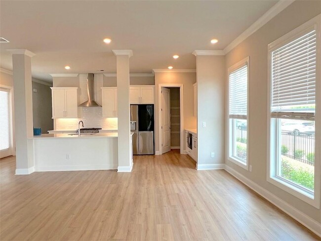 Building Photo - 3864 Light Farms Wy