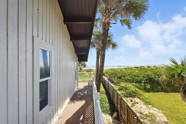 Building Photo - 62 Ocean St