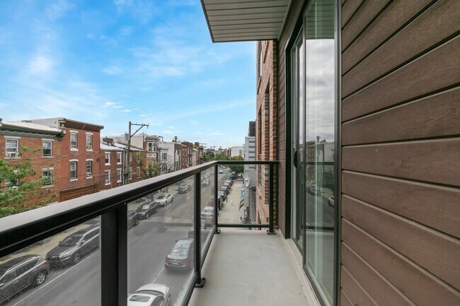 Building Photo - 1868 Frankford Ave