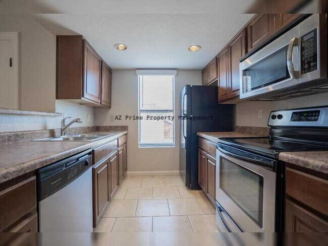 Building Photo - 1125 E BROADWAY RD UNIT 114, TEMPE AZ