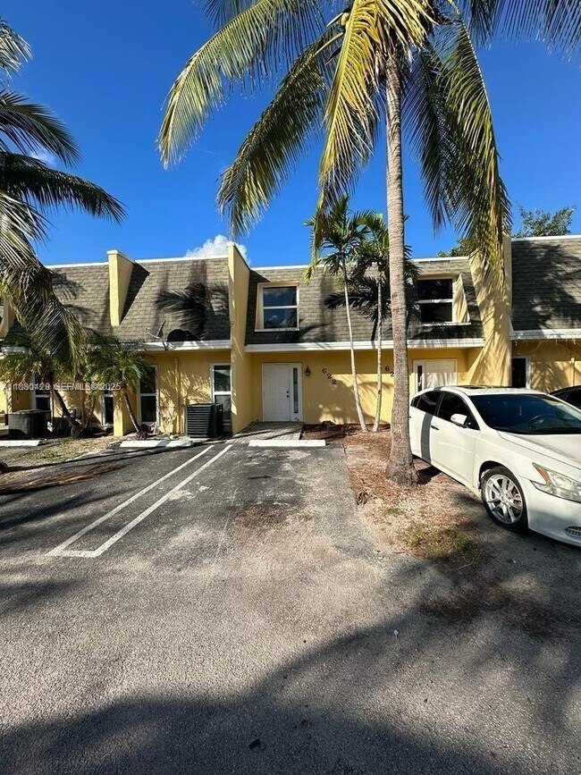 Building Photo - 622 SW 1st St