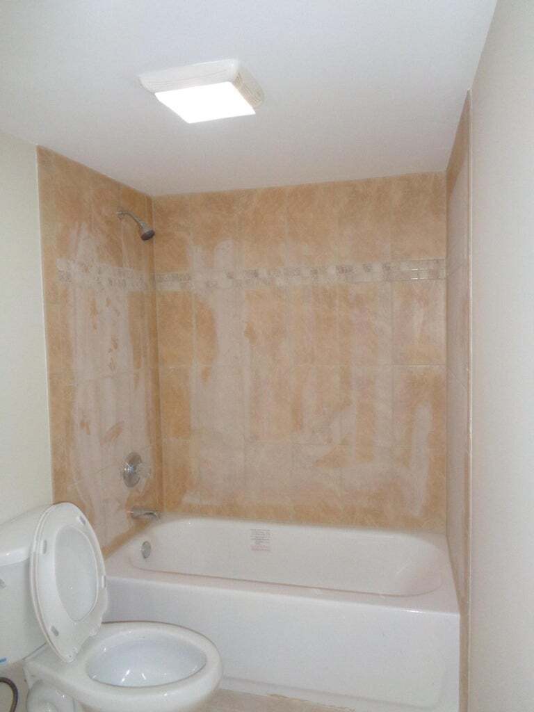 Building Photo - 505 5th Way