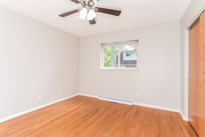 Building Photo - 1007 Pineknot Dr