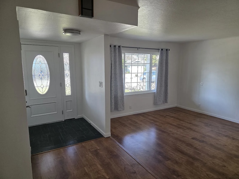 Building Photo - 776 Berkshire Pl