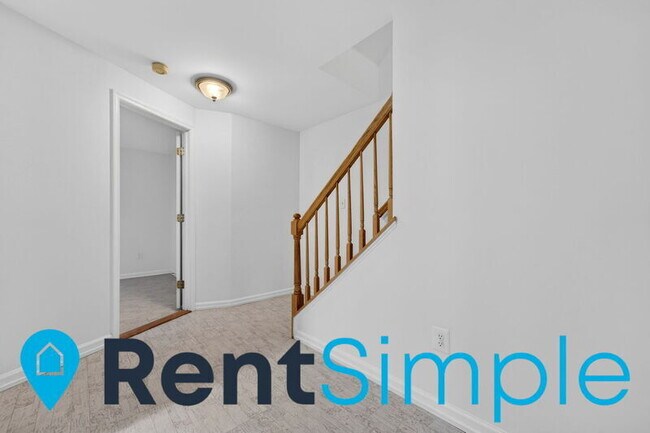 Building Photo - 13136 Ashnut Ln