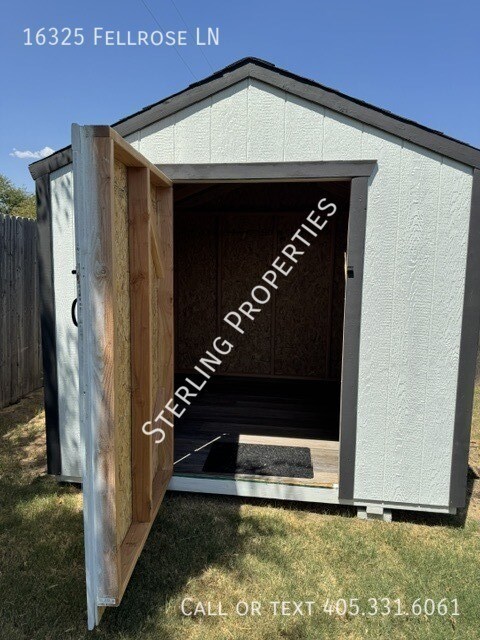 Building Photo - 16325 Fellrose Ln