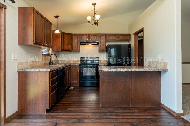 Building Photo - 711 Bristol Cir