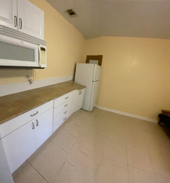 Building Photo - 15667 76th Rd N