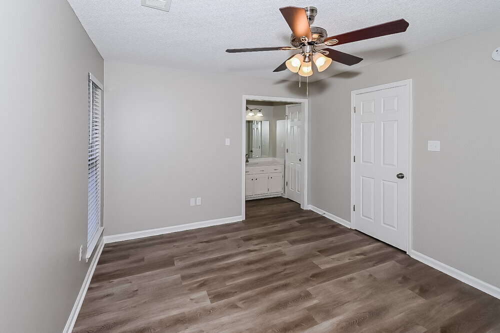 Building Photo - 6306 Magnolia Lakes Dr