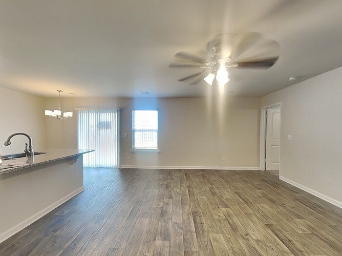 Building Photo - 64 Blue Fescue Way