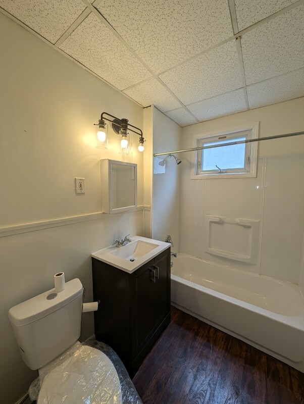 Building Photo - 108 Urban St