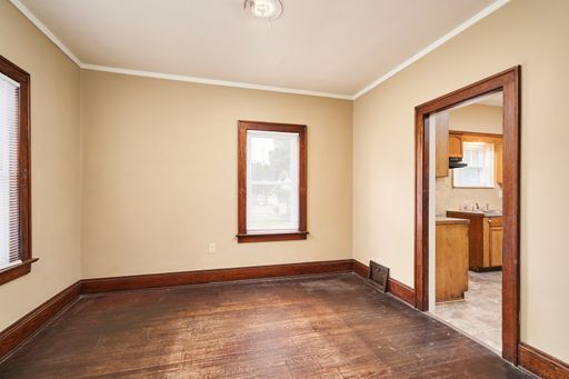 Building Photo - East Akron 3 Bed Home Available (Open to S...