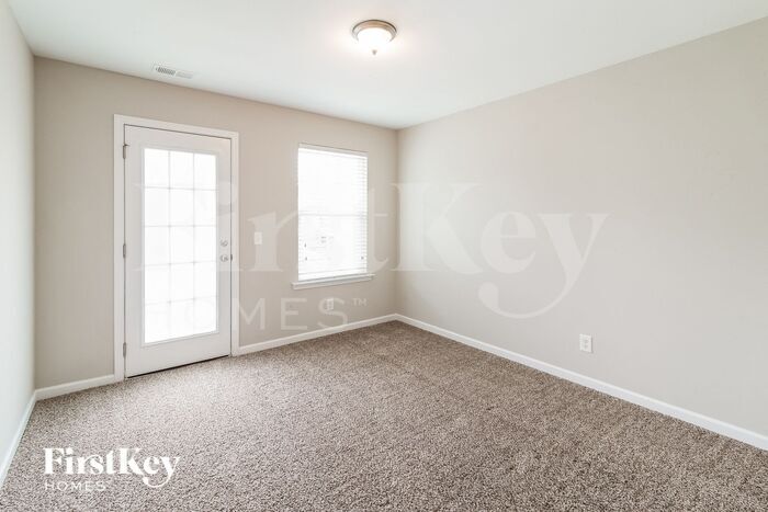 Building Photo - 106 Yaupon Holly Cir