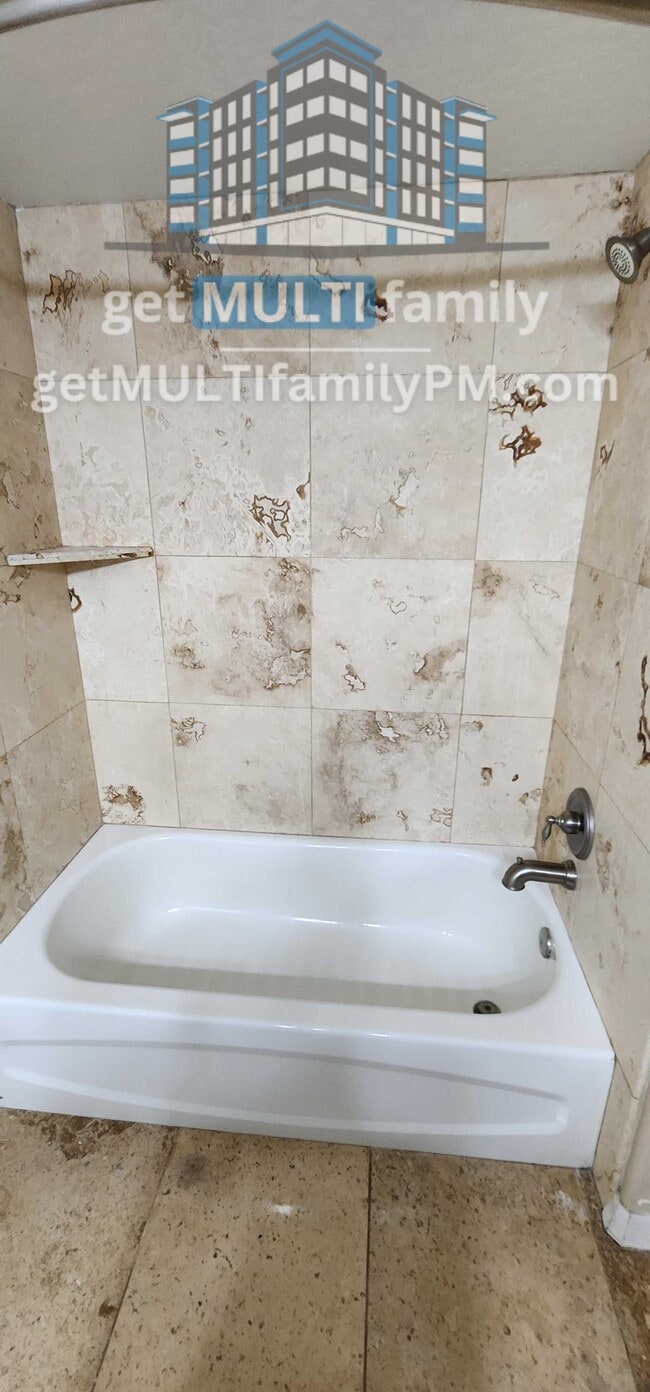 Building Photo - 3619 E Monterosa St