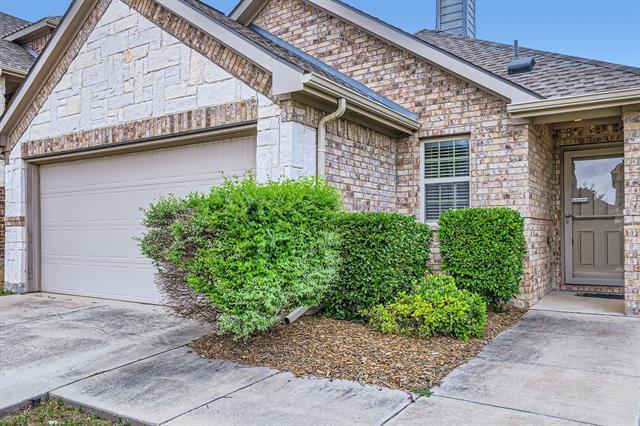 Building Photo - 9916 Pronghorn Rd