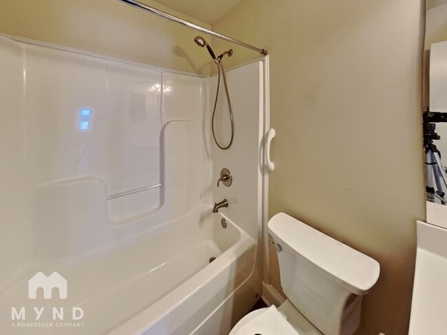 Building Photo - 601 Summer Cove Cir NW