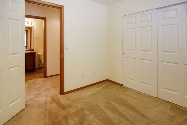 Building Photo - 4Bd/2.5Ba Lake Stevens House