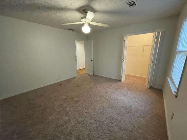 Building Photo - 2273 Windland Dr