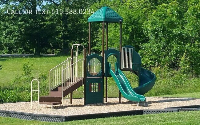 Building Photo - 353 Moira Cir