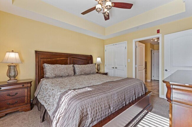 Building Photo - 1410 Hurley Dr