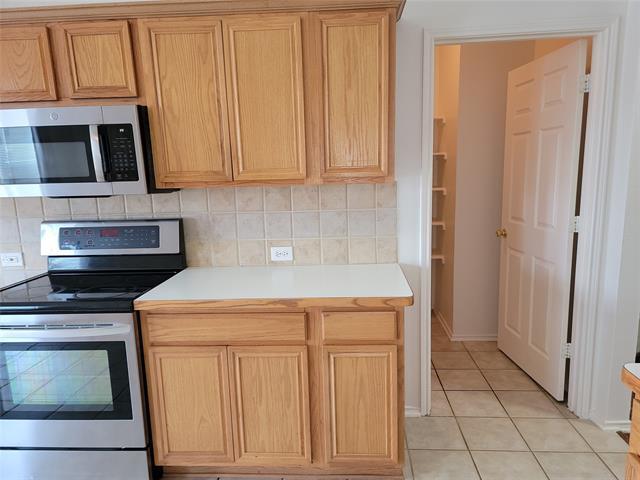 Building Photo - 1332 Pepperidge Ln