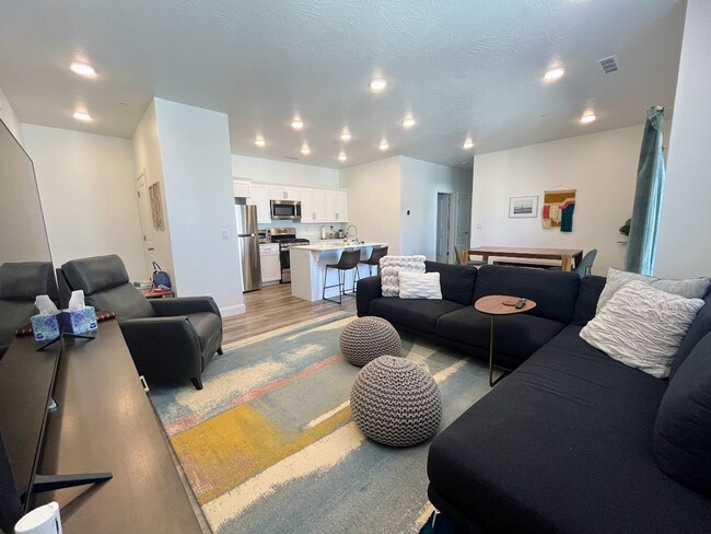 Building Photo - Experience Resort-Style Living in Desert Color!