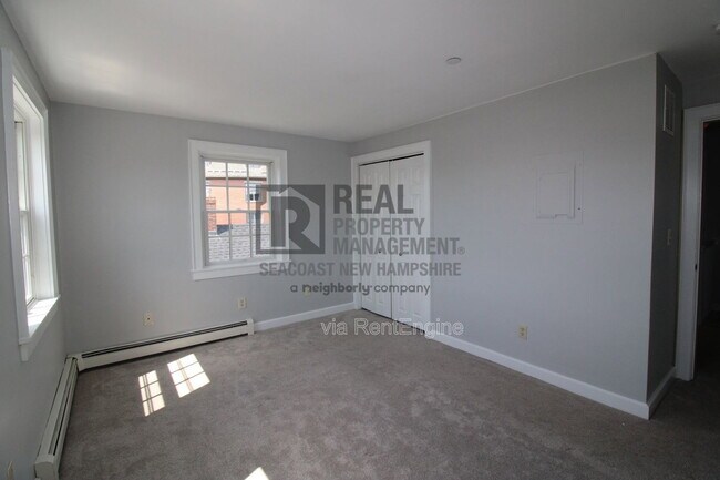 Building Photo - 55 Hanover St