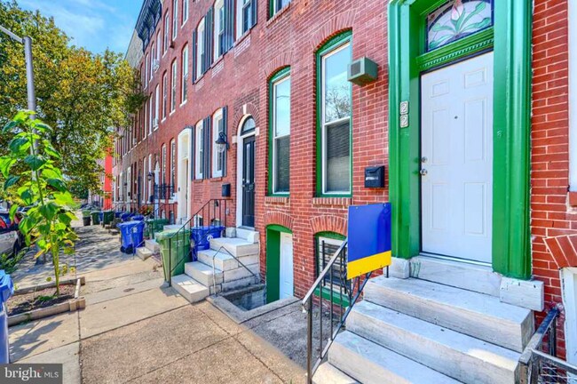 Building Photo - 22 Parkin St