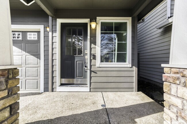 Building Photo - 16603 SW 134th Terrace