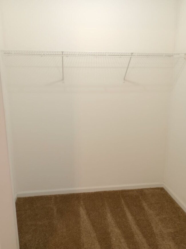 Building Photo - 1720-1722-1722 Juniper Dr