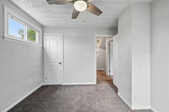 Building Photo - 3521 Brest Ave