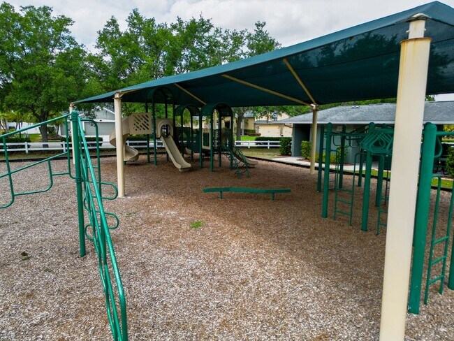 Building Photo - Now for Rent – Spacious 4-Bedroom Home in ...