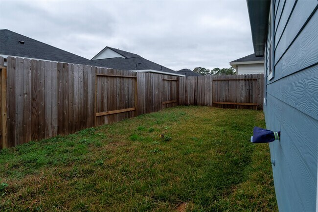 Building Photo - 824 Stoney Pt Ln