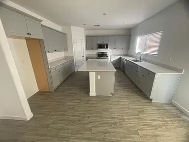 Building Photo - 9613 Greenwood Gln Ln