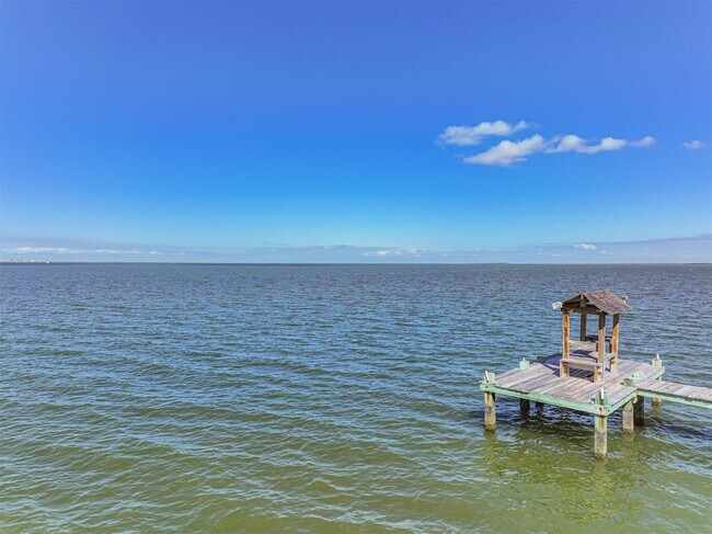 Building Photo - 7706 Channelview Dr